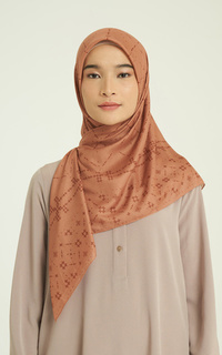 Hijab Motif Scarf Monogram Caramel