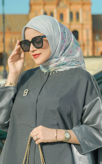 Hijab Motif The Sevilla Voile Square - Blanco