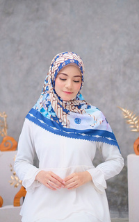 Hijab Motif Batik Wayang Parang Navy