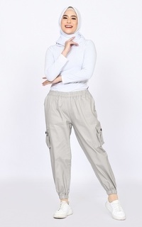 Pants Jogger Cargo Zaskia Abu Krem