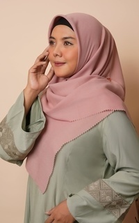 Hijab Polos Rania Scarf 2.0 Dusty Pink 