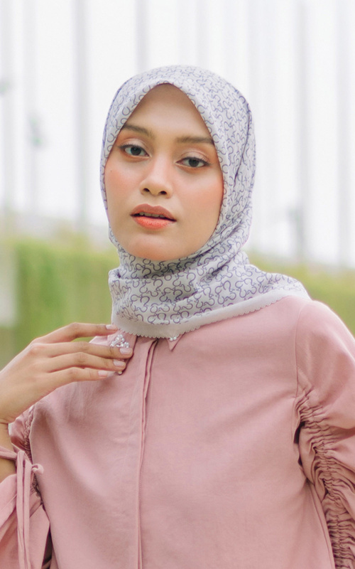 Hela Monogram Scarf in Dusty Pink – Harīrose