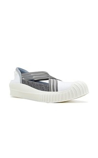 Sepatu Sepatu Sneakers Slip On Tali Wanita - BRICIA WHITE