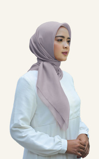 Hijab Polos Ultra Paris Plain Scarf - Patel Lylac