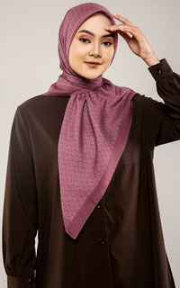 Hijab Motif The Tapis Square - Rosewood