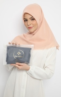 Hijab Polos Afina Voal Scarf  Salem Muda