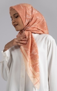 Hijab Motif Kami Disney Pooh Scarf Beezy Orange