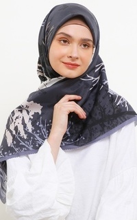 Printed Scarf Voal Hijab Segi Empat Nera