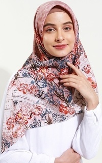 Printed Scarf Voal Hijab Segi Empat Felia
