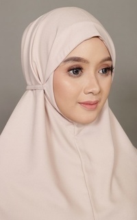Instant Hijab Milea Bergo Kerudung Instan - Beige ZRN