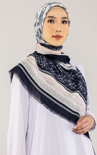 Pashmina Ailla shawl in Navy