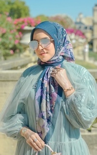Printed Scarf The Wonderland Voile Square - Crown Blue