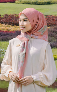 Hijab Motif Kalina - Pumpkin (Voal Square)