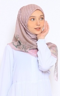 Hijab Motif NEW YORK SERIES_BLUSH