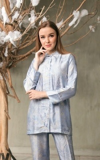 Setelan Mazu Label Pajamas Set Cherry Blossom Lengan Panjang Blue