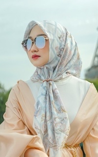 Hijab Motif The Autograph Voile Square - Blanc