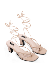 Sepatu Khaterine Cream Streppy Heels 