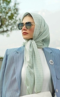 Hijab Motif Bimu Voile Square - Winter