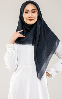 Hijab Motif The Tapis Square - Caviar