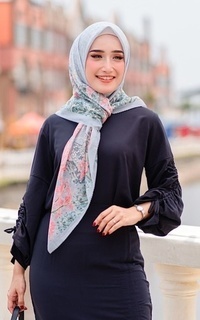 Hijab Motif Amsterdam series Light Grey