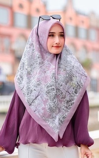 Hijab Motif Amsterdam series Creamy Pink