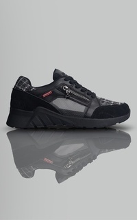 Sepatu Strada Midnight Pulse Translucent Black