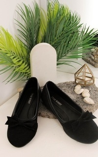 Shoes Aubrey Flatshoes Black