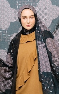 Hijab Motif Dazzling Scarf