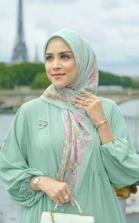 Hijab Motif The Parisian Voile Square - Bonbon