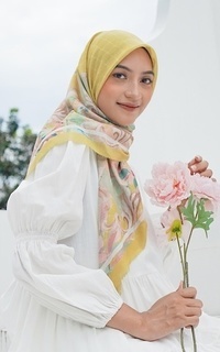 Hijab Motif Ayana series in  Yellow