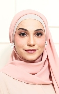 Plain Hijab Square Salmon