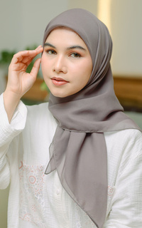 Plain Scarf Polly Cotton (Hijab Bella Square) Brown Muffin-645471
