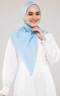 Hijab Motif The Tapis Square - Clear Sky