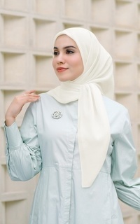 Hijab Motif Textured Square - Bone White