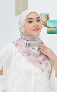 Hijab Motif Aurora Series Scarf Voal Printing - White