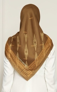 Hijab Motif Hijab Voal Tenun Pucuk rebung Gold gold-652944