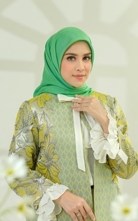 Hijab Motif Today's Scarf - Green Spring