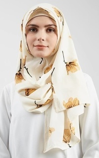 Hijab Instan Vervessa's Ellena Blooming Hijab Instant Pashmina Saffron