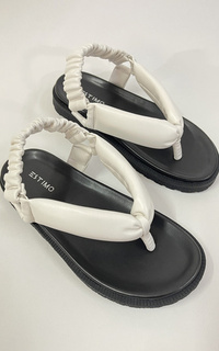 Shoes Sandal Wanita YOLLA