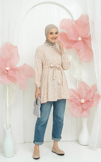 Blus Floral Blouse Peach