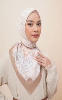 Printed Scarf Kiyomi Hijab Square