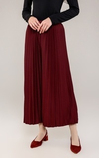 Celana New Pleats Cullote Maroon A