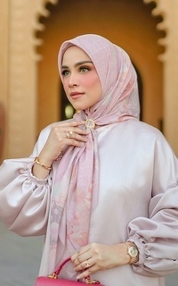 Hijab Motif Arabian Night Voile Square - Palace