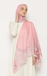 Hijab Motif Hijab Voal Premium Batik Simbut Pink