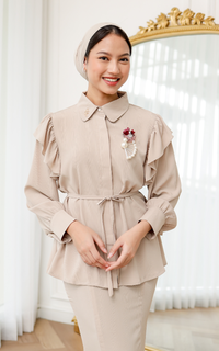 Blus Billie Shirt Taupe for HIJUP