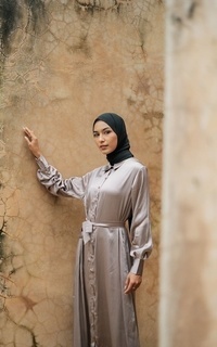 Gamis Lanika Dress Brunette