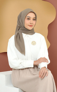 Hijab Polos Textured Square - Savvanah