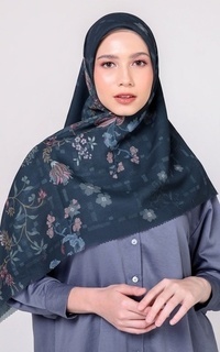 Hijab Motif Elaiya - Navy Blazer Scarf