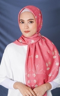 Printed Scarf WK035 kerudung segi empat voal DAW Project Maia Series baby pink