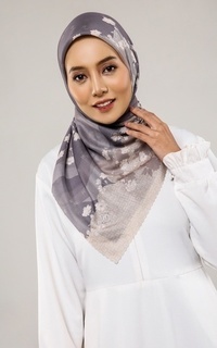 Hijab Motif Maze Scarf in Chateau Grey